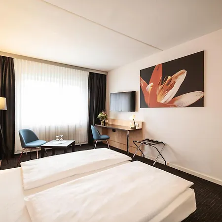 Good Morning + Hotel