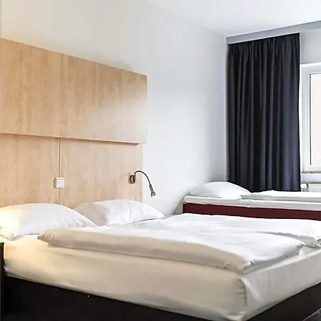 Good Morning + Szálloda 3*