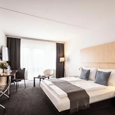 Good Morning + Hotel