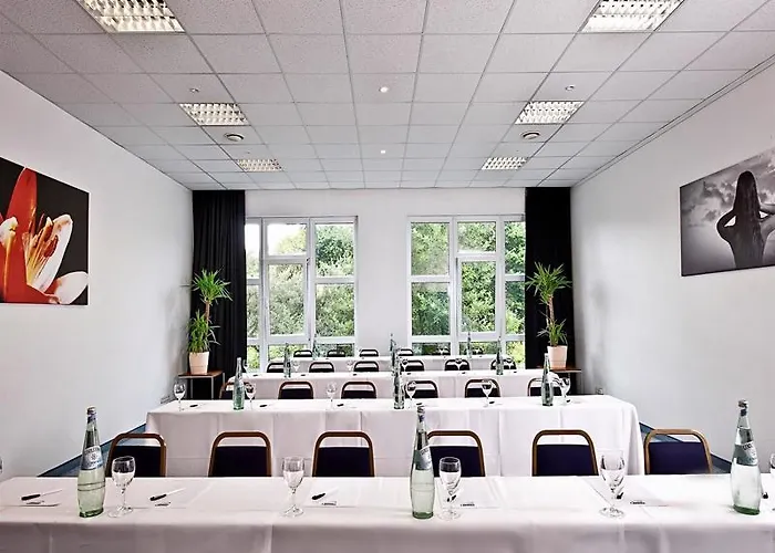 Good Morning + Hotell 3*