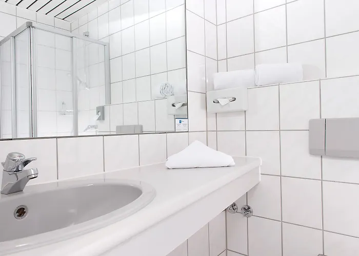 Good Morning + Hotell