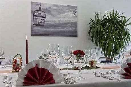 Good Morning + Hotell 3*